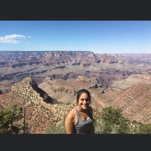 Meet your Posher, Alecia